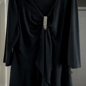 Elegant blouse (sorry, the photos are not good)